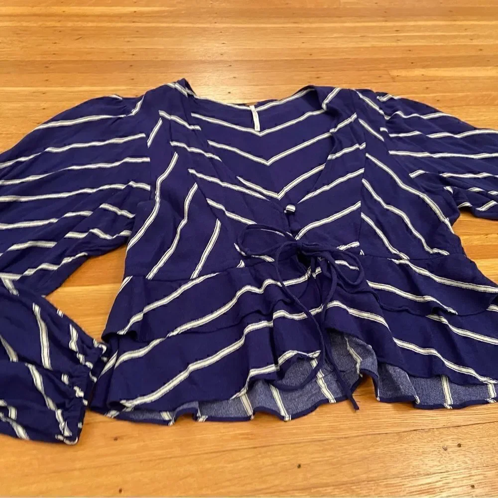 Free People Samifran Crop Flowy Blouse/Cardigan